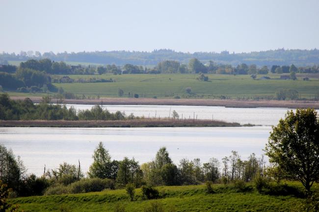 Lake of Seven Islands
