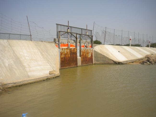 Ouvrage vanné de Bountou Batt