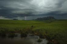 Thunderstorm approaching Ingula