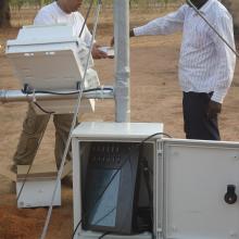 Installation d'une station agro-météorologique par le Projet REP-Sahel par l'OSS